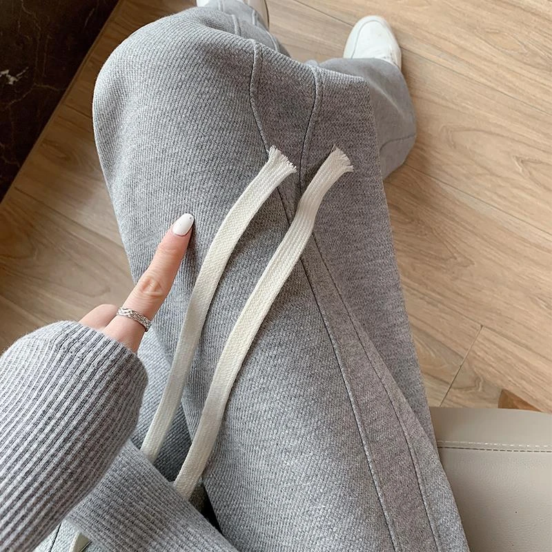 灰色运动裤女春秋2025新款高腰直筒秋冬香蕉卫裤休闲加绒阔腿裤子