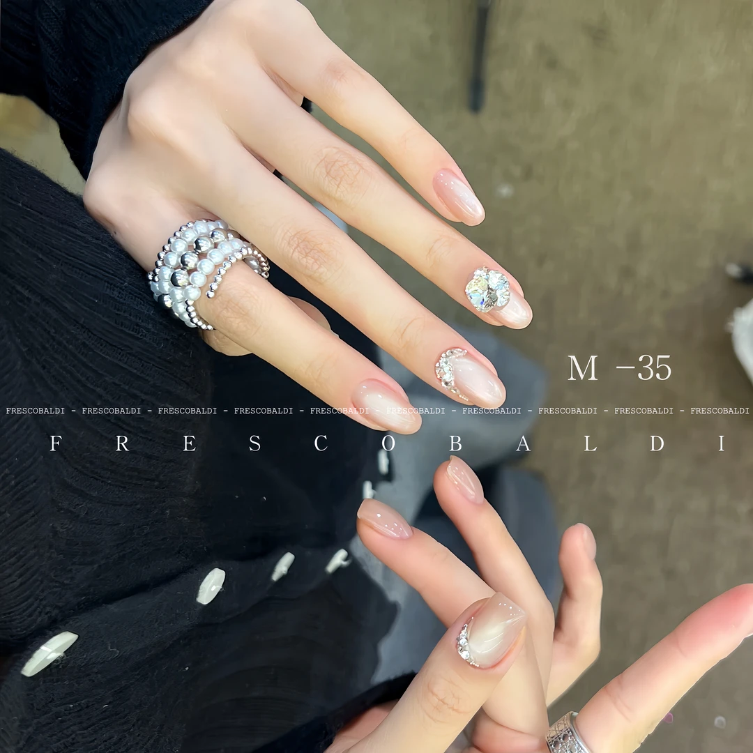 M-35猫眼胶 花思蝶小银罐5g（不送磁铁）有备案