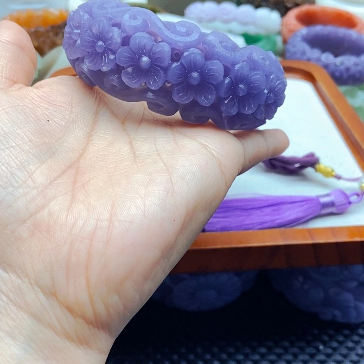 用***5石英岩玉未镶嵌手镯