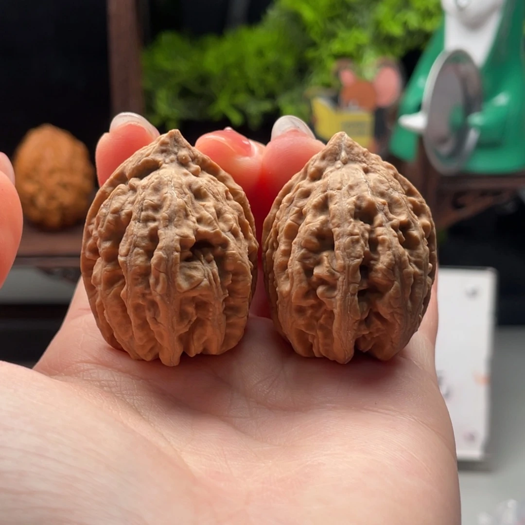 文玩核桃把件小楸千55