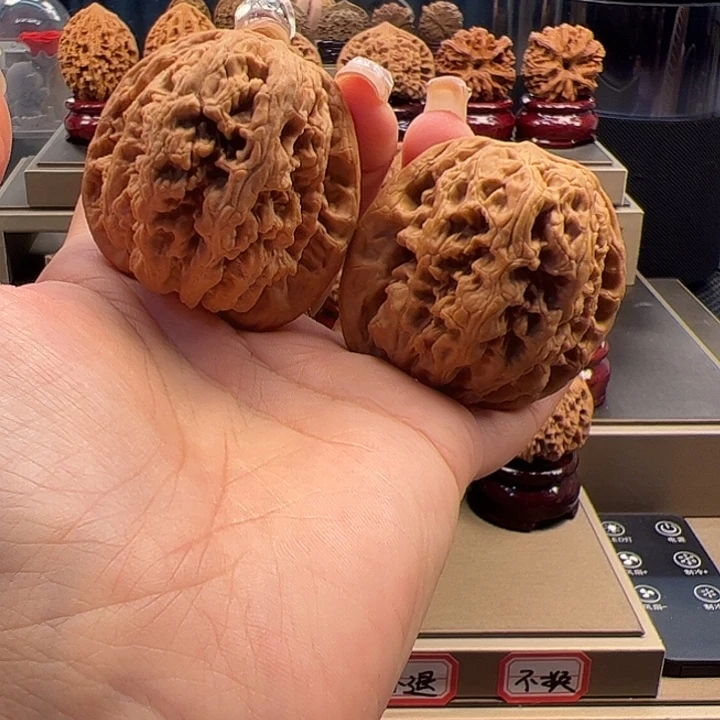 文玩核桃把件46 将军膀 r-001