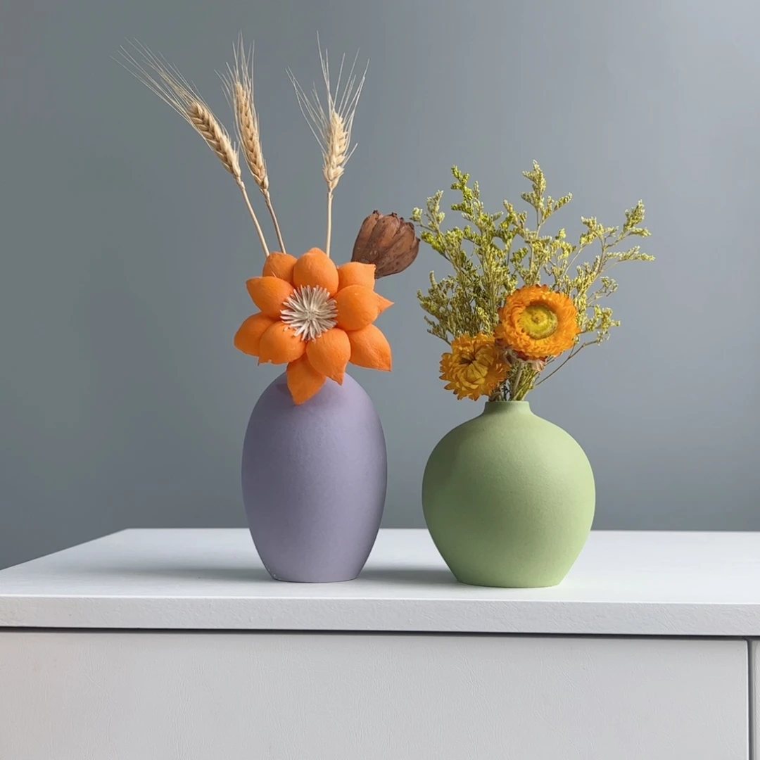 摆件陶瓷小花瓶摆件含花总高约20-30cm