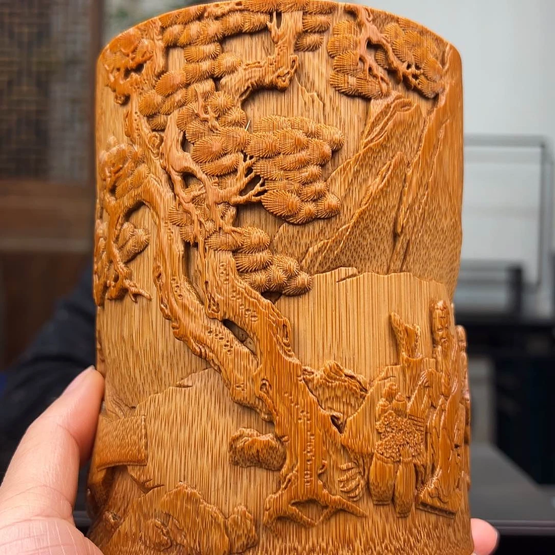 竹锦*旺松下观画图笔筒