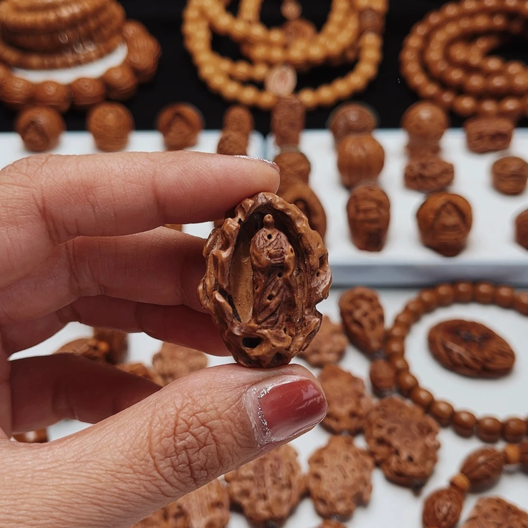 木*点桃核手工制作工艺