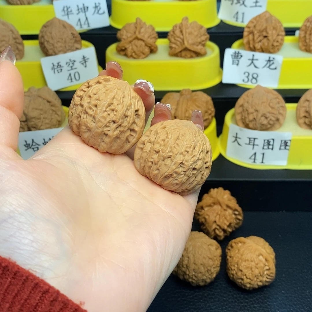 文玩核桃把件铁锤