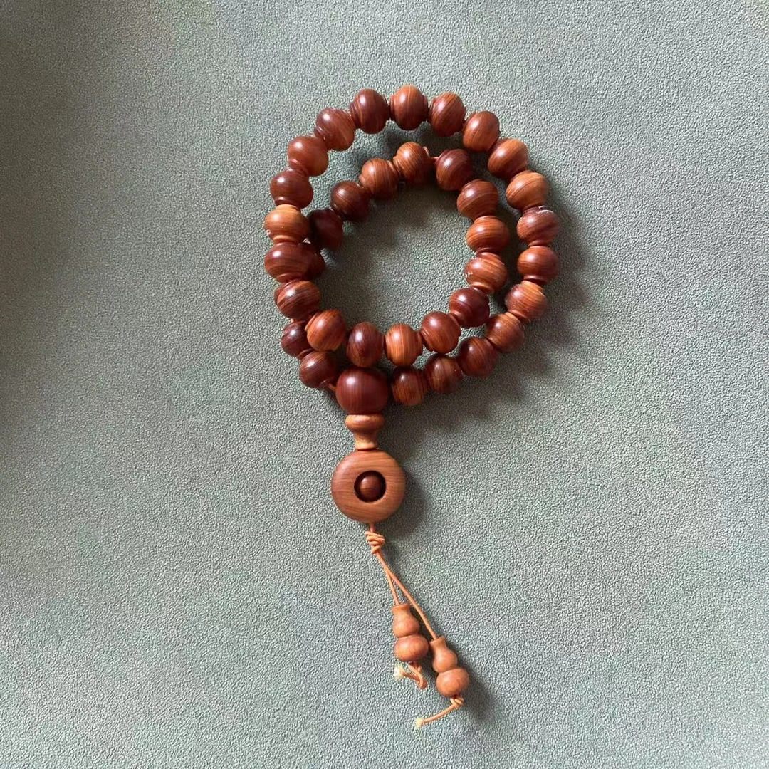 太行崖柏陈化骨料10x12灯笼珠手持