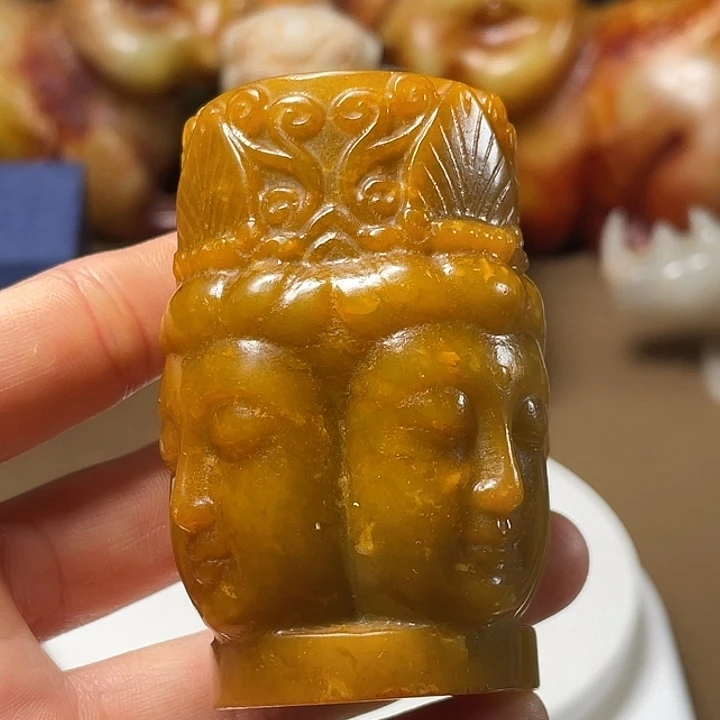 （京凡甄藏）………………