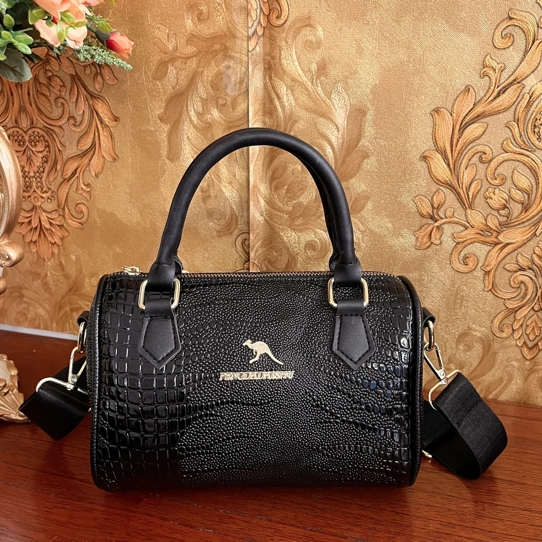 【现货现发】新款时尚百搭潮流手提枕头包