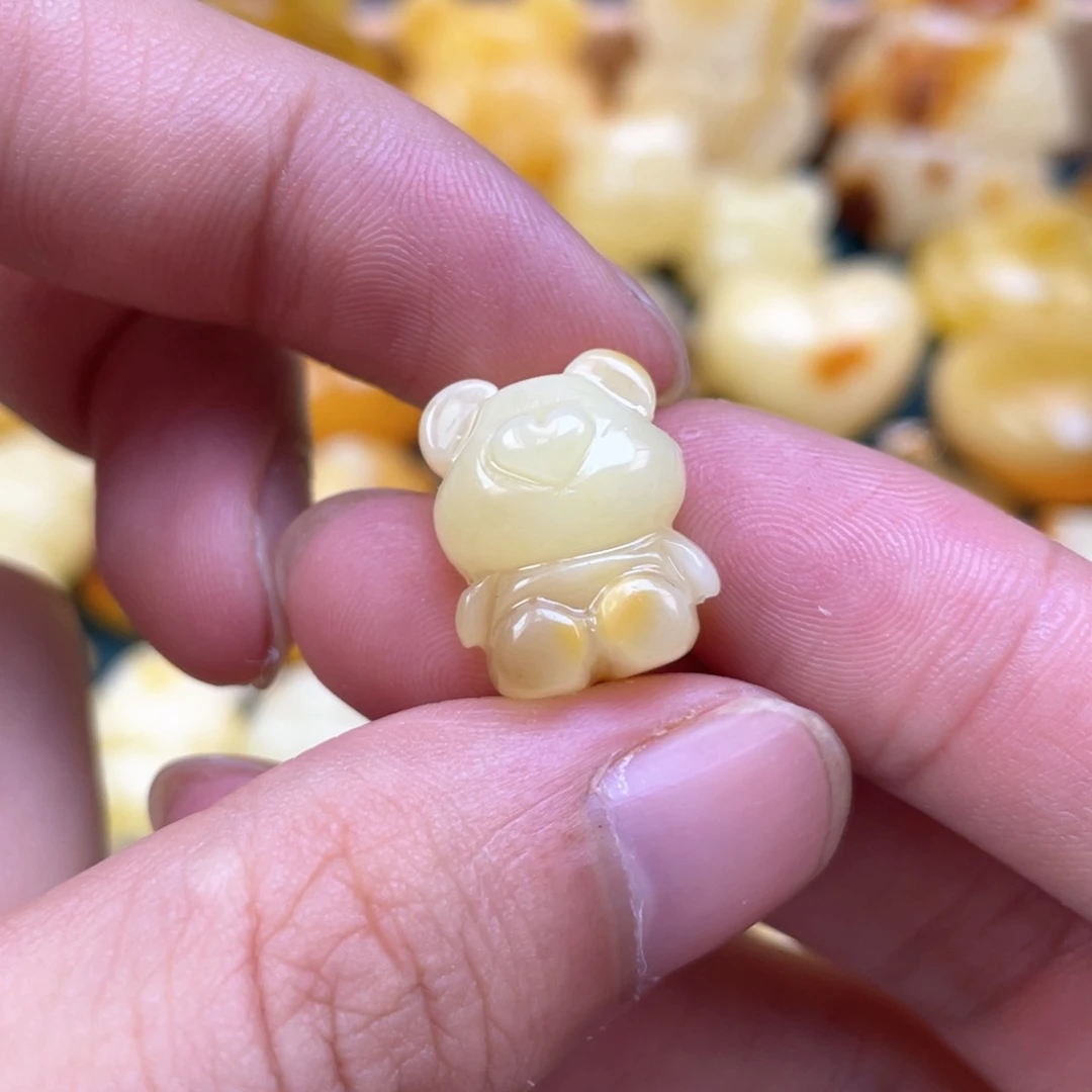 未镶嵌琥珀裸石蜜蜡
