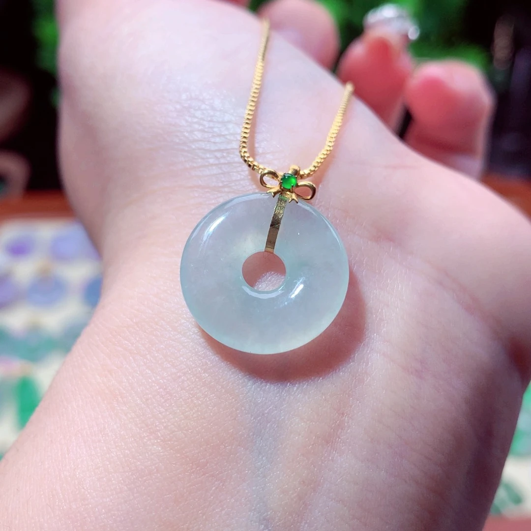 翡翠吊坠(不含链)18K金镶嵌