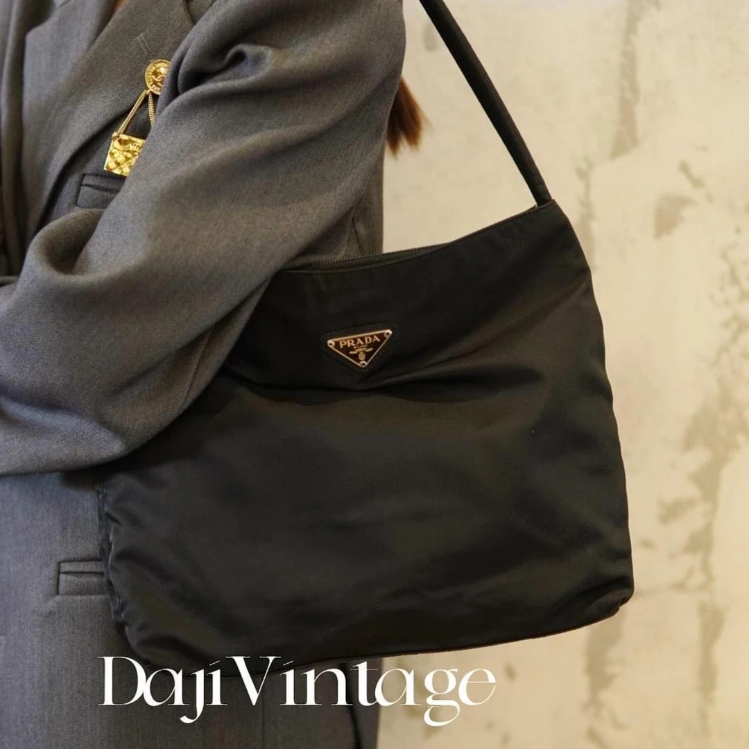 95新 Prada/普拉达 大吉中古/Prada黑银28降落伞托特包