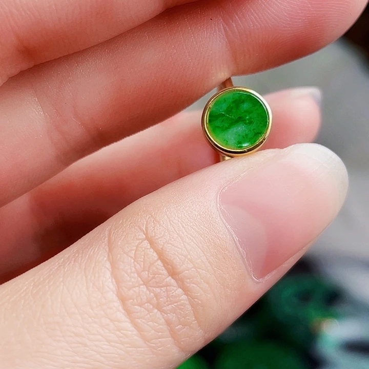 翡翠银S925镶嵌颈饰多样性