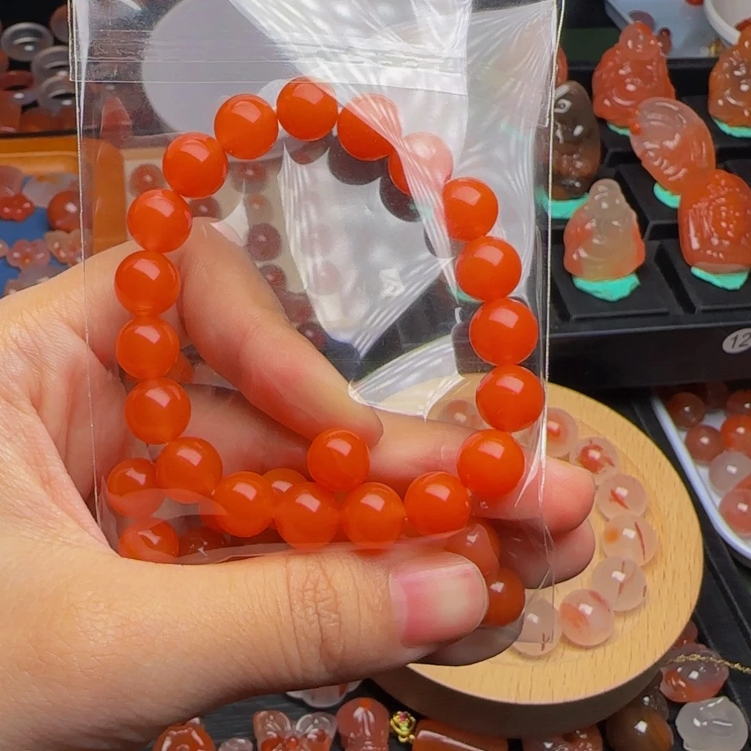 虹***a南红玛瑙未镶嵌手链