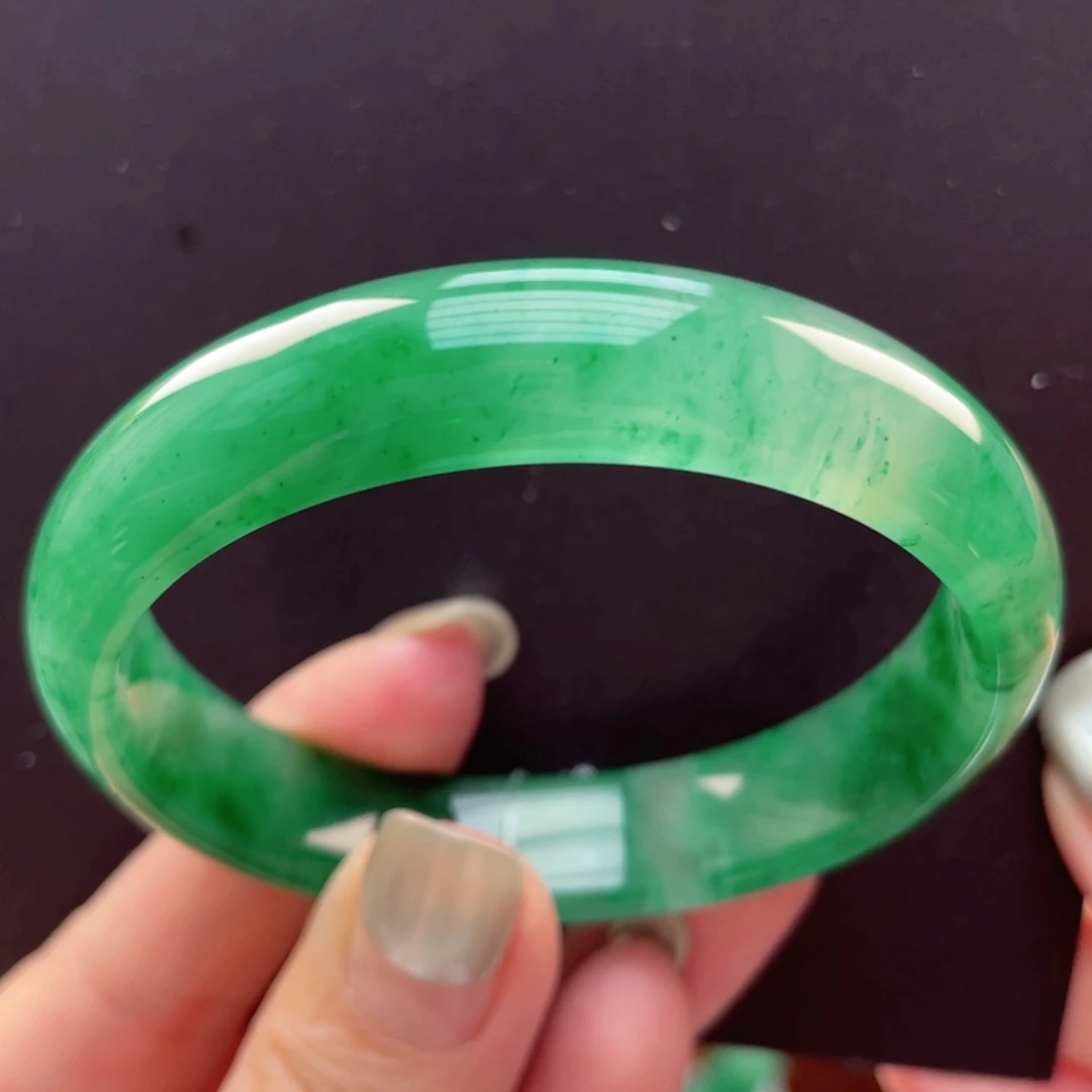 石英质玉手镯未镶嵌52-53