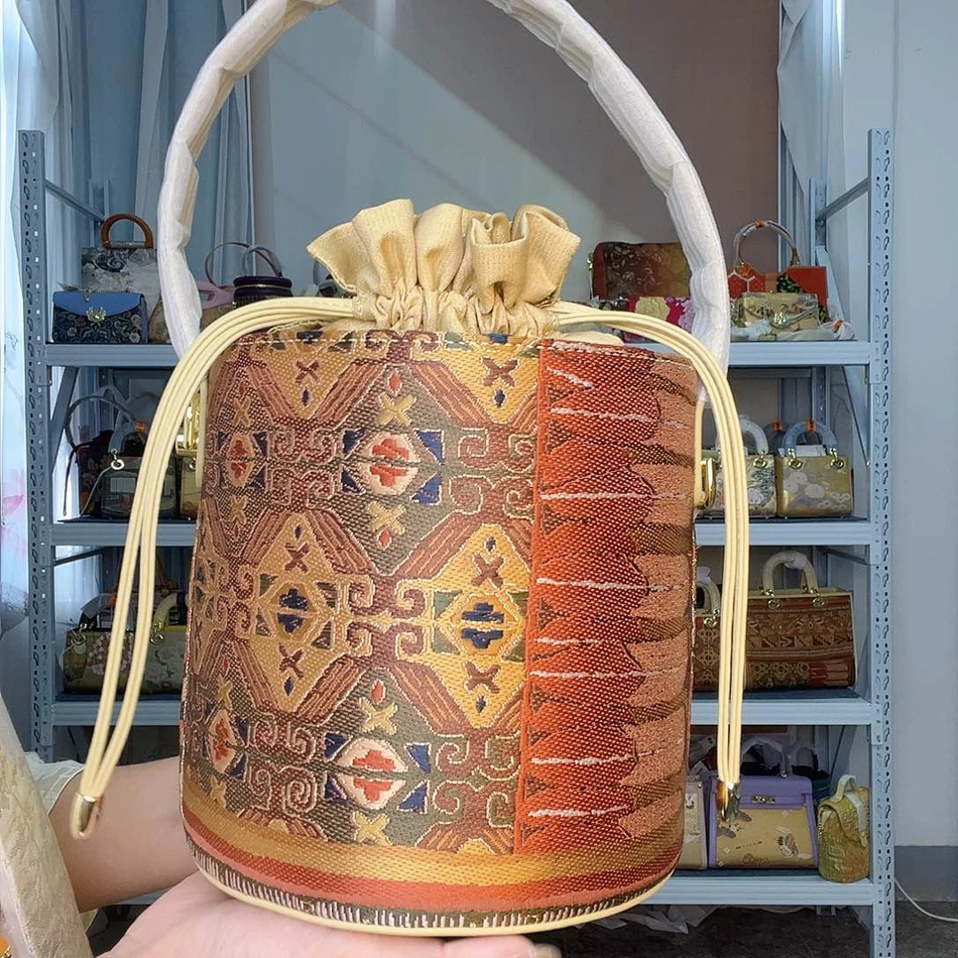 织物桑蚕丝非遗唐锦发财桶