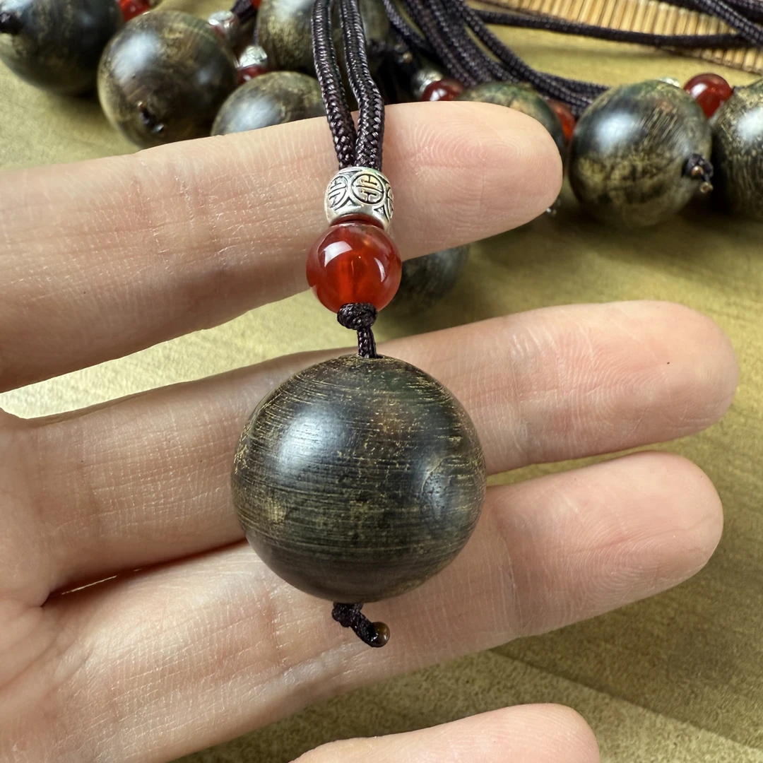 （回馈老粉礼）老料大吊坠（虫漏）