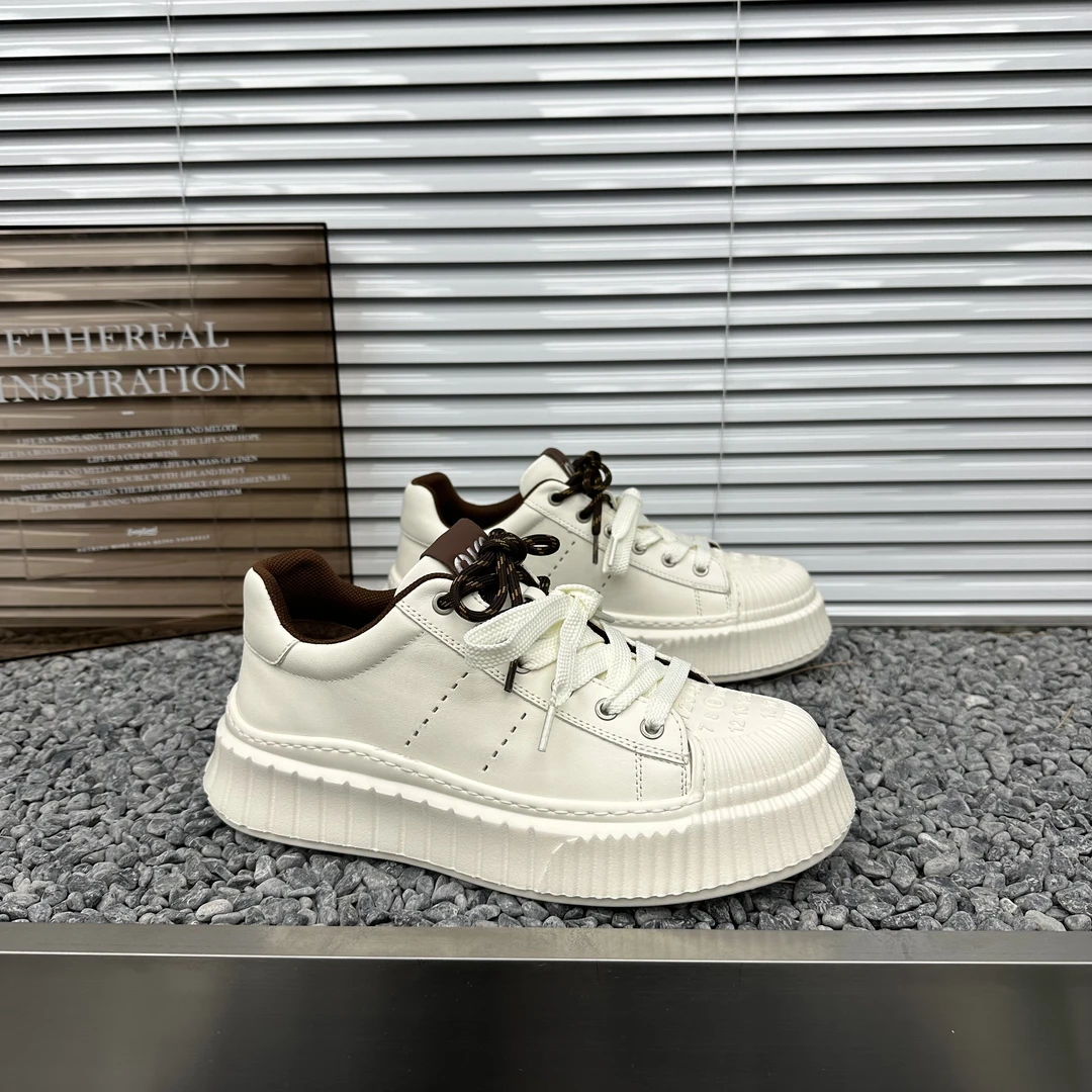 高档小白鞋百搭厚底休闲板鞋潮流时尚透气舒适厚底鞋增高鞋面包鞋