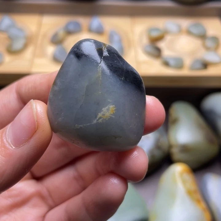 和田玉未镶嵌颈饰5