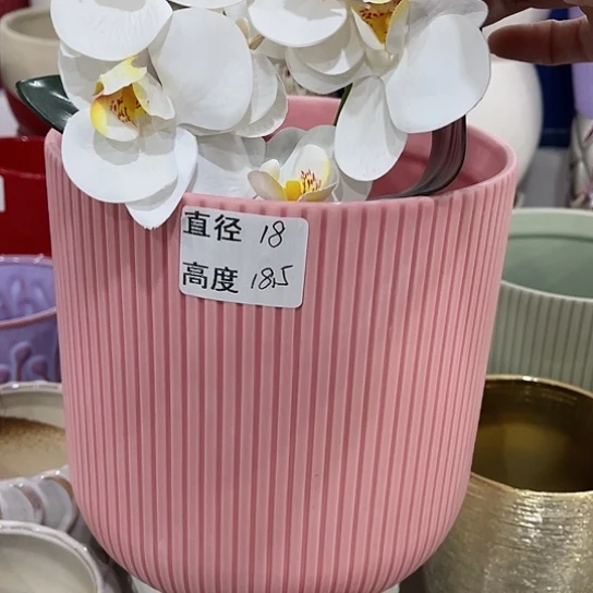 多肉绿植陶瓷花盆9.9包邮，有孔