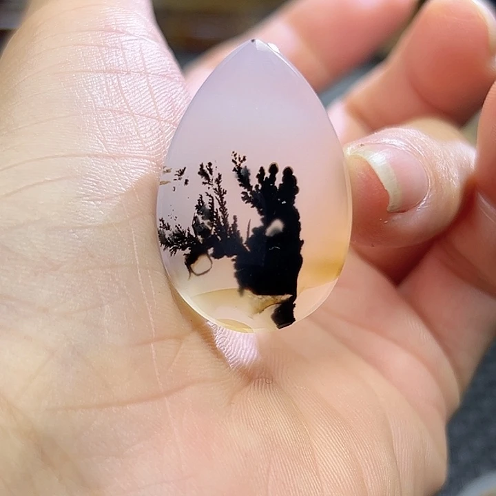 玛瑙/玉髓未镶嵌珠宝半成品