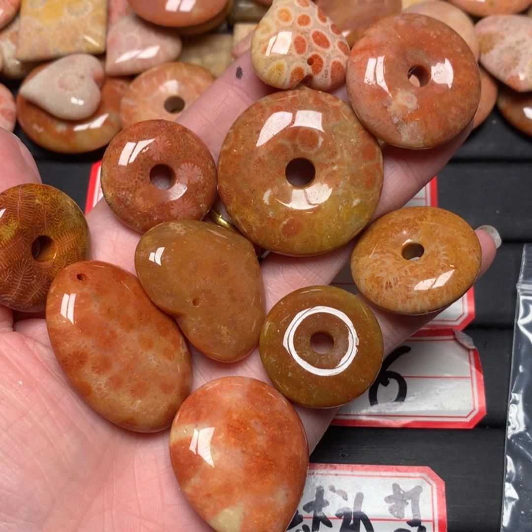 【闪购商品】硅化玉颈饰未镶嵌罗****艺