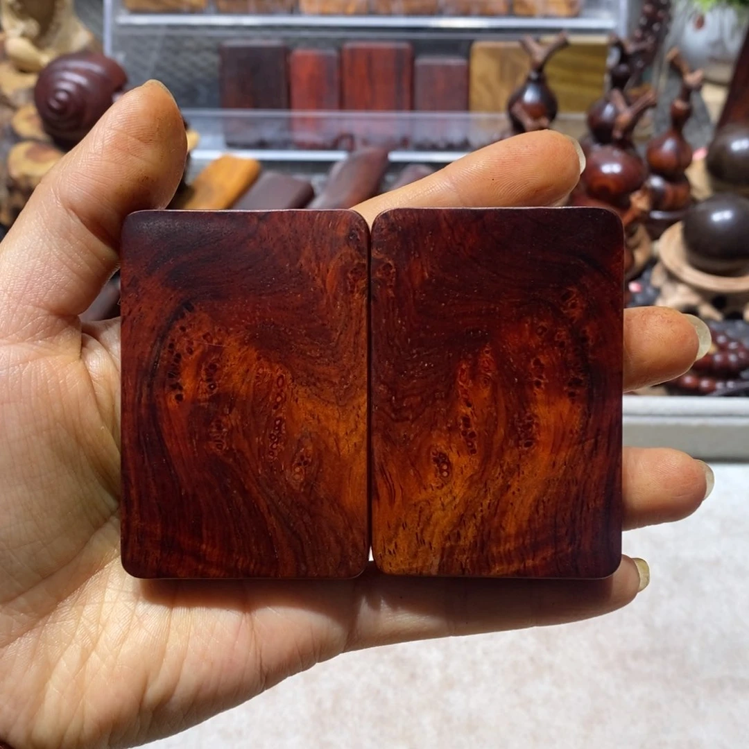 微凹黄檀（南美大红酸枝）【***】