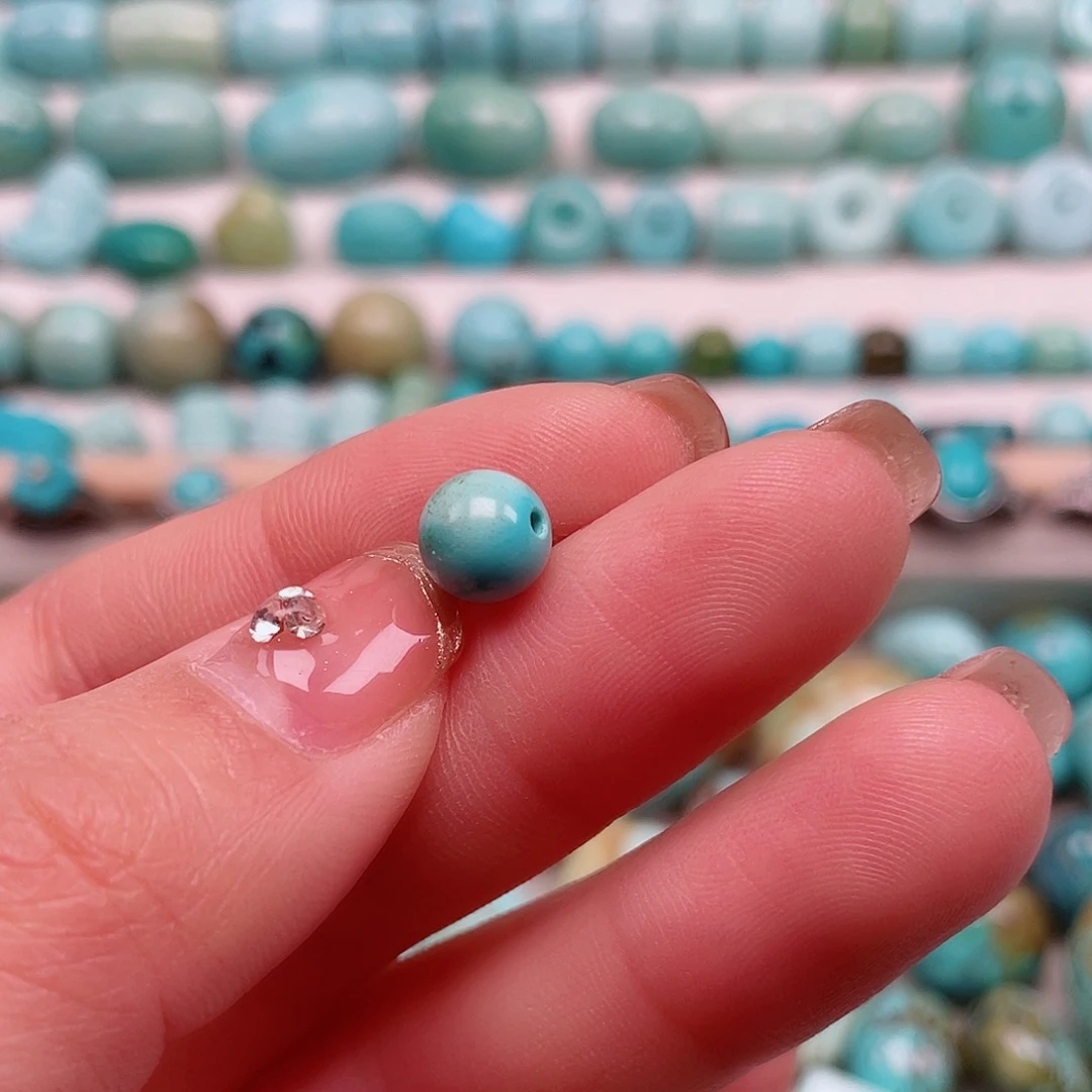 绿松石配饰未镶嵌?***丫