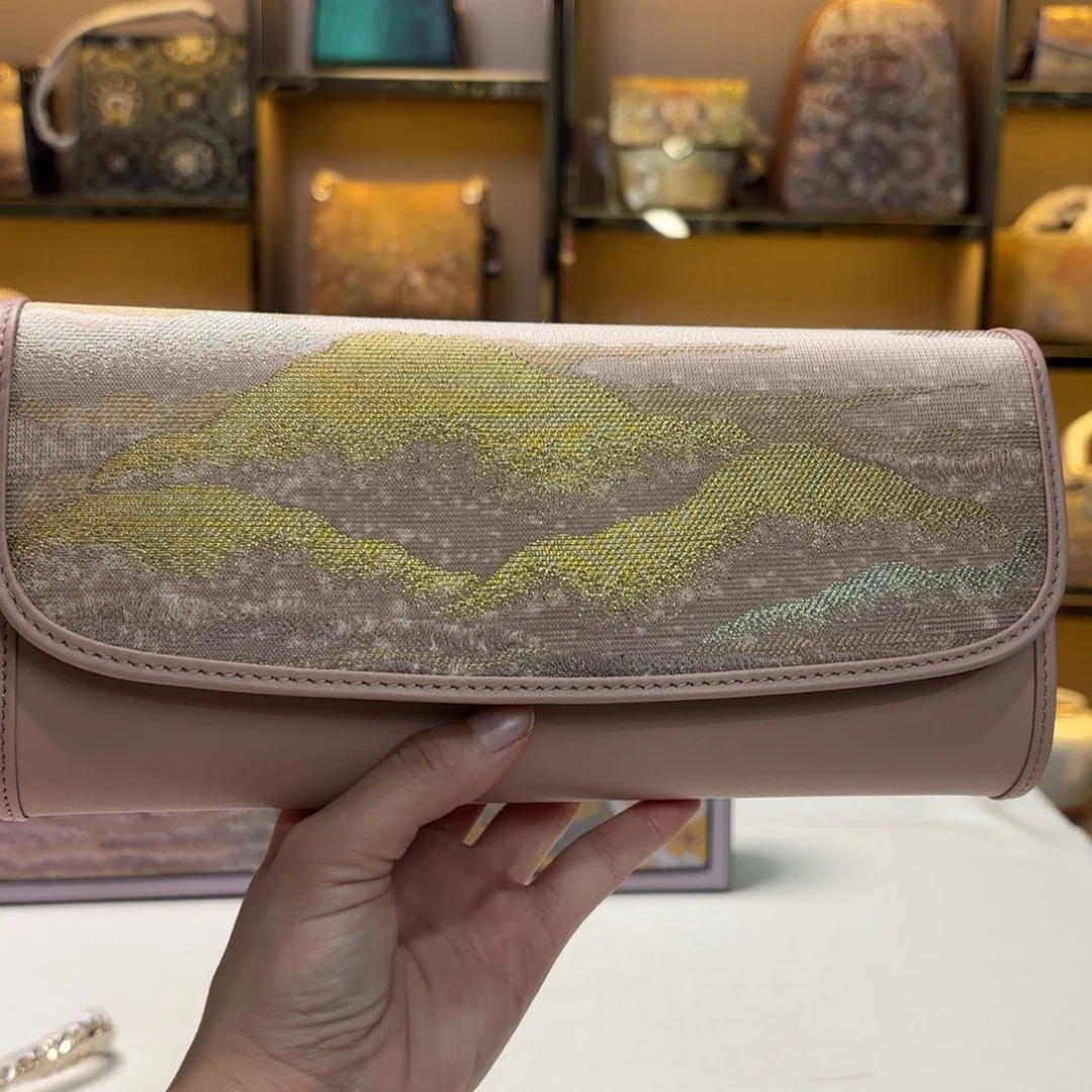 蟹***方织绣福利大楼大漏