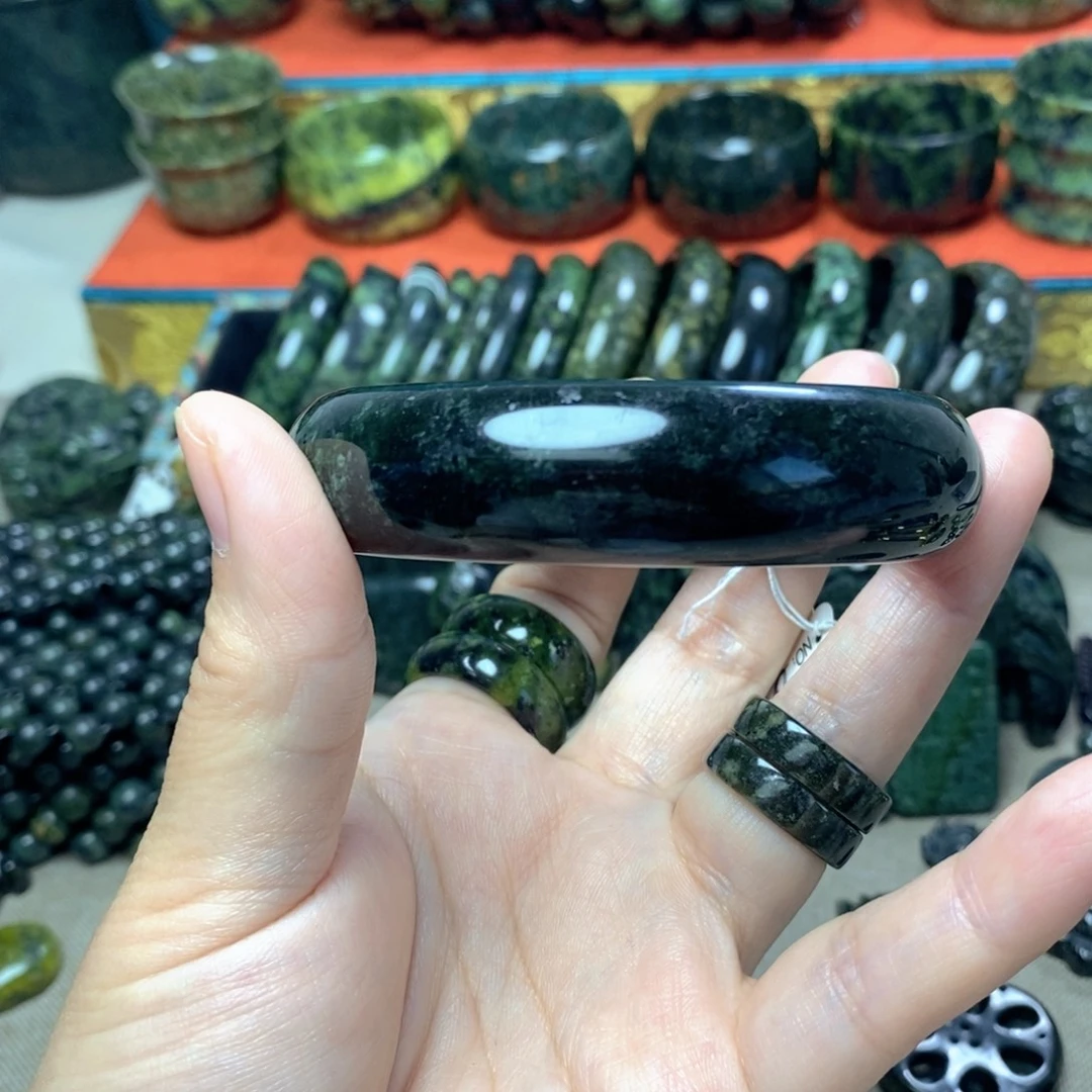 用***0蛇纹石玉未镶嵌吊坠(不含链)