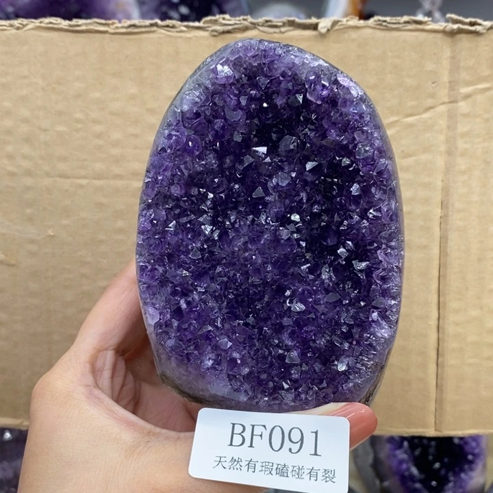 水晶未镶嵌大型摆件（非配饰）