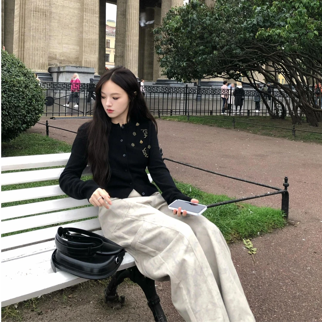 洋气休闲女轻奢气场强大女早春款时尚高级显瘦长袖上衣女装休闲裤