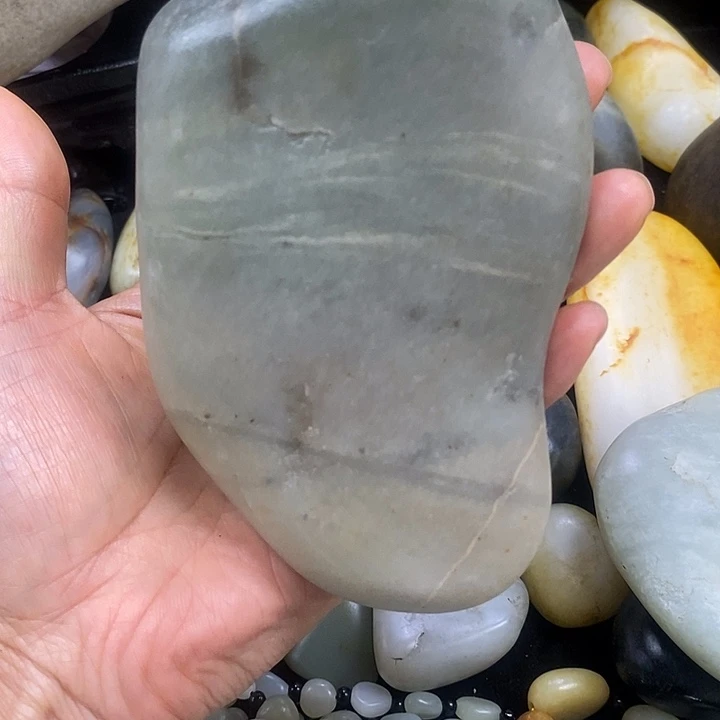 未镶嵌和田玉（糖玉）挂件