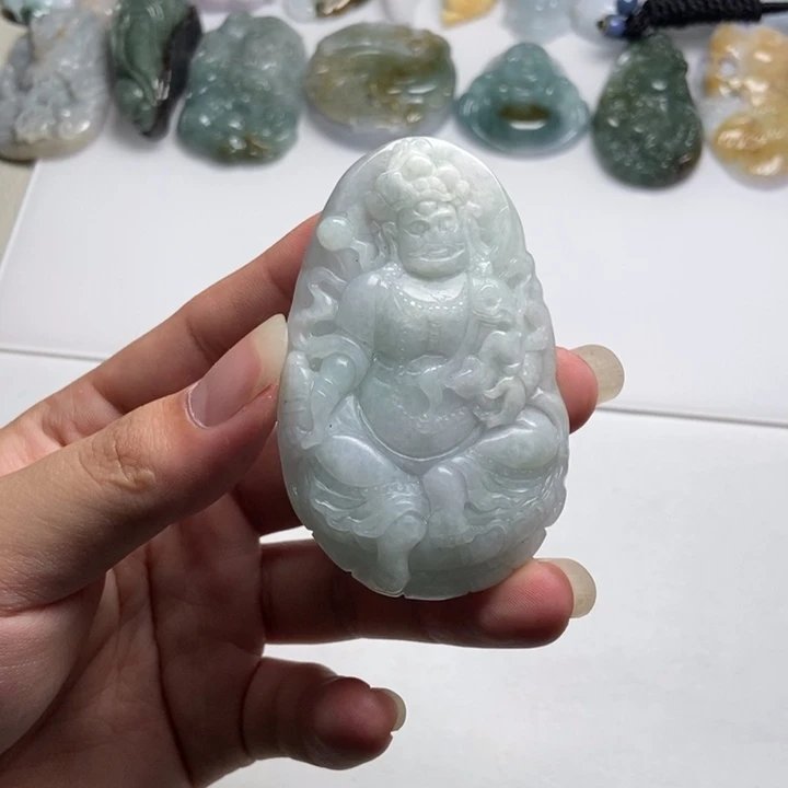 翡翠未镶嵌颈饰黄财23