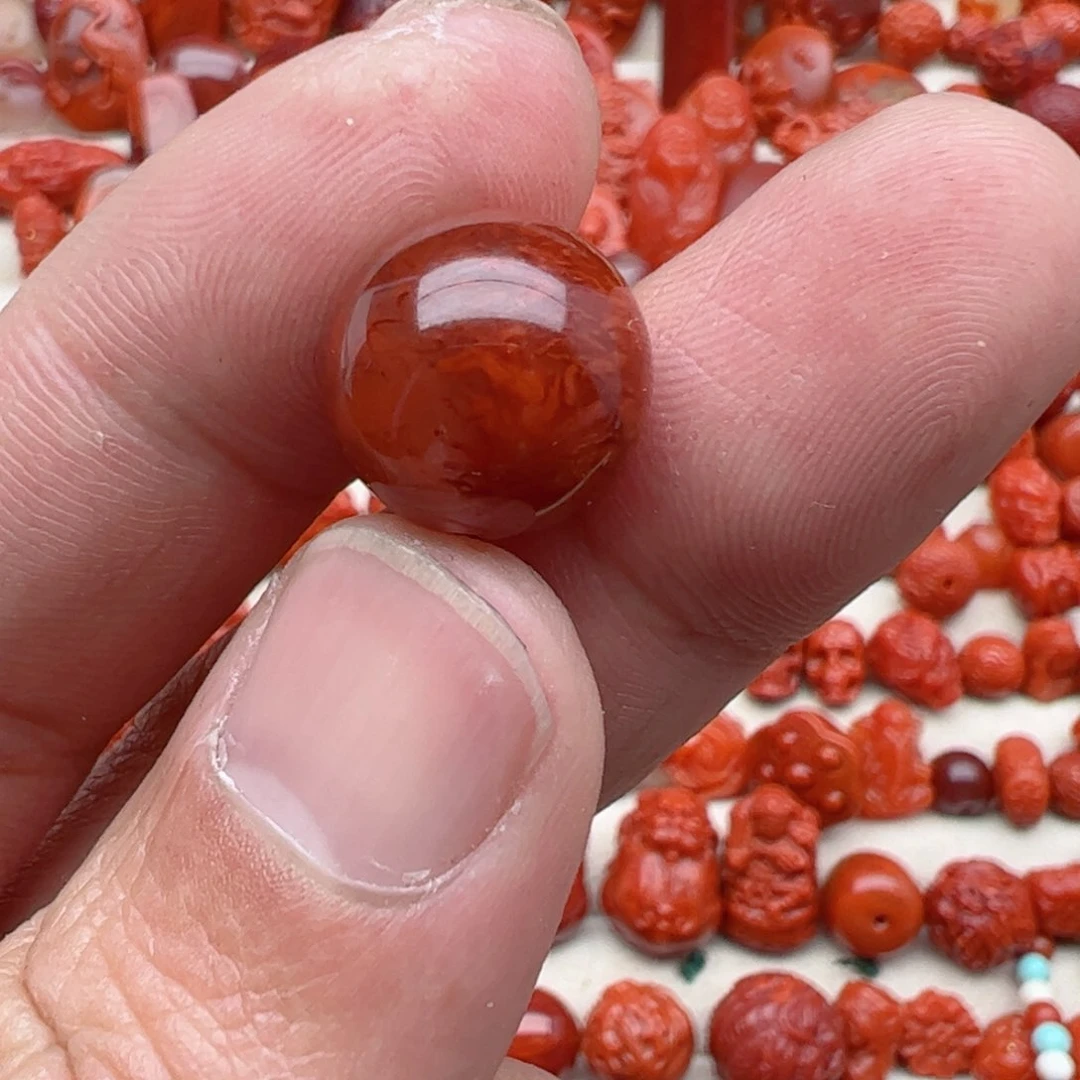 南红玛瑙配饰未镶嵌