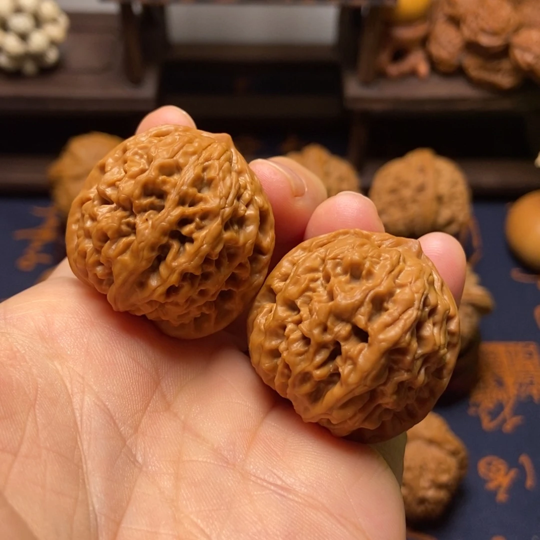 文玩核桃把件全品京西元宝尺寸34