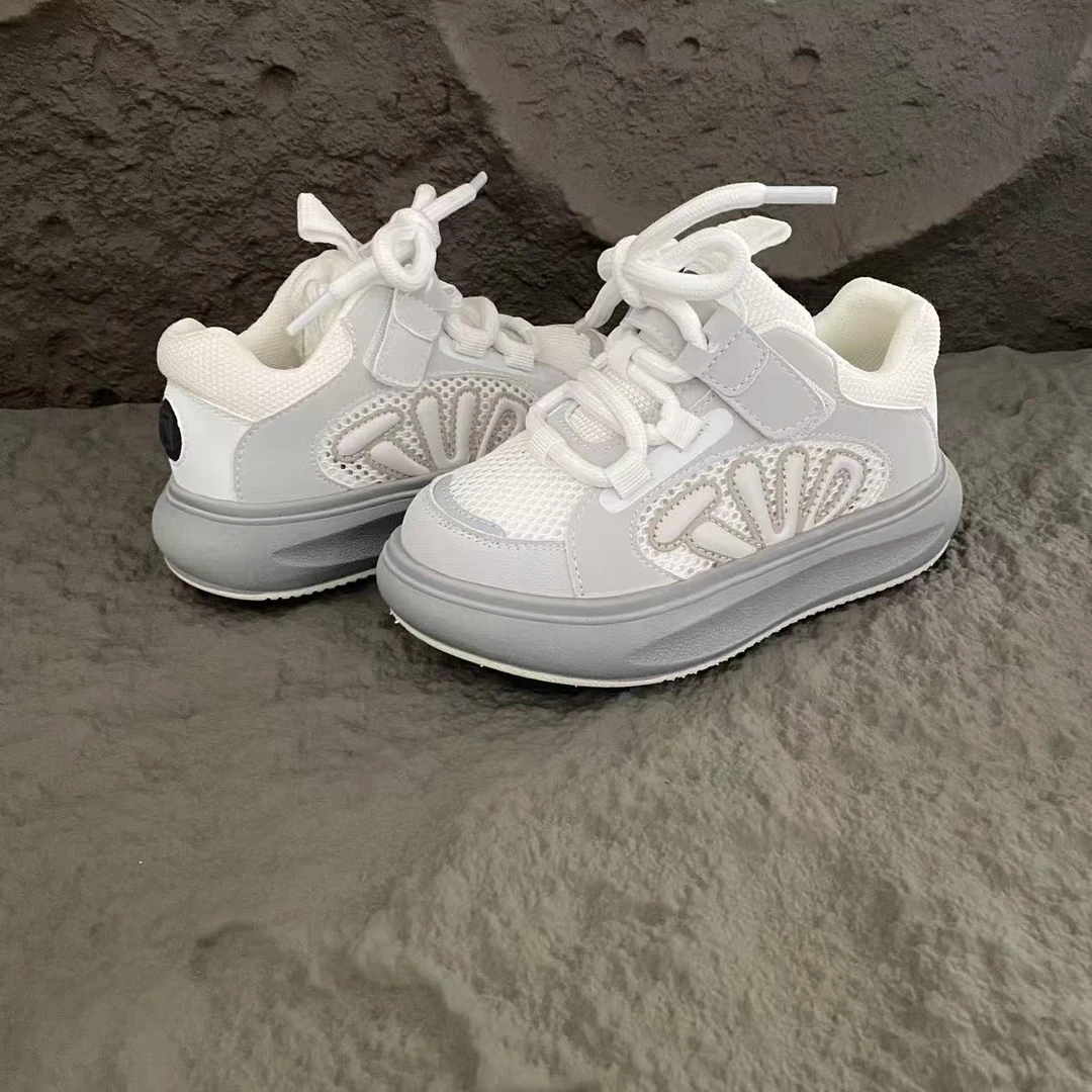 686夏季单网新款2025年童鞋男女中大儿童鞋低帮板板鞋单网轻跑鞋