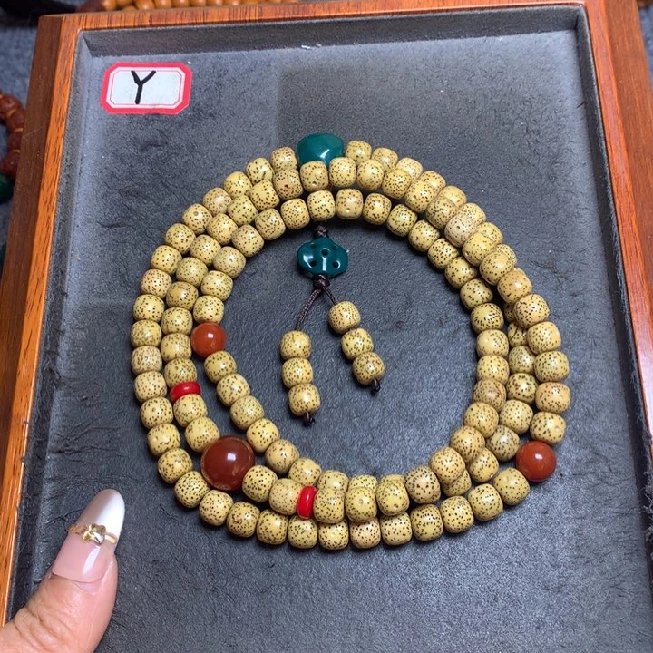 星月菩提吊坠菩提