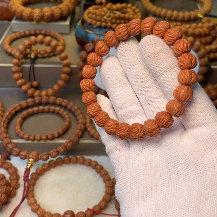 C****手串桃核秦岭龙纹