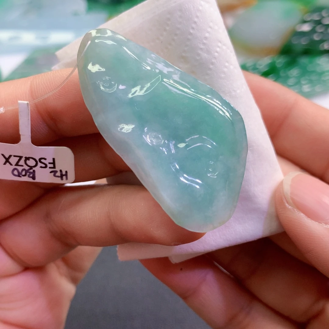 【闪购商品】翡翠吊坠(不含链)未镶嵌