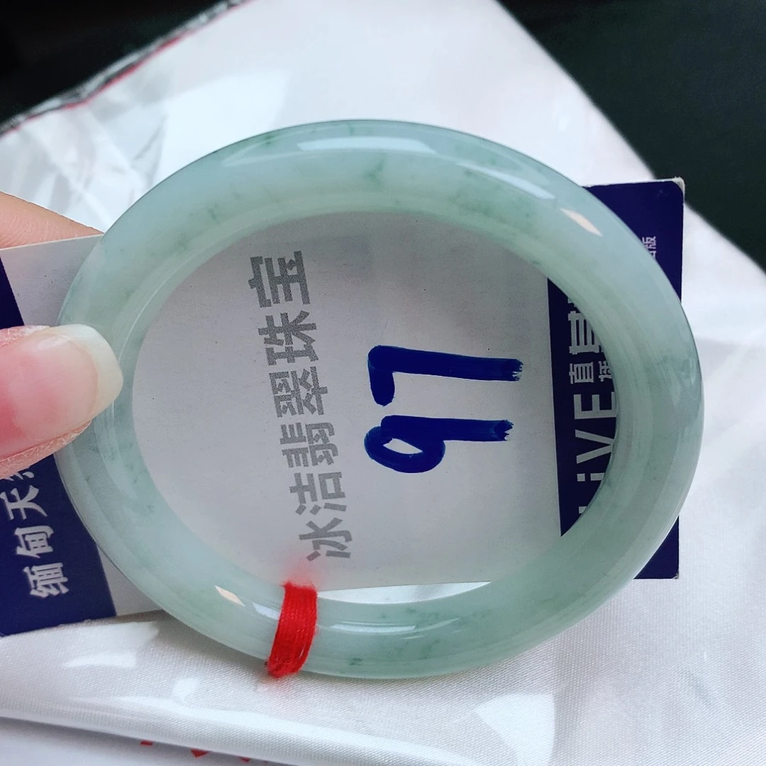 翡翠手镯未镶嵌缅甸天然a货翡翠手镯