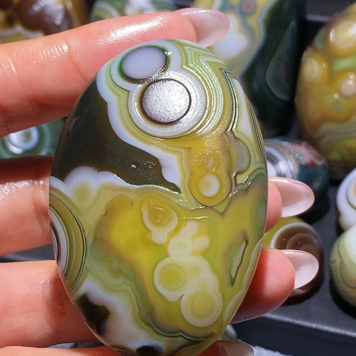 玛瑙/玉髓未镶嵌珠宝奇石61