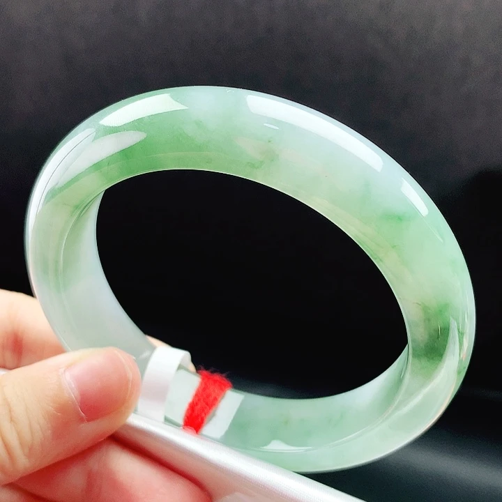 未镶嵌手镯翡翠57圈