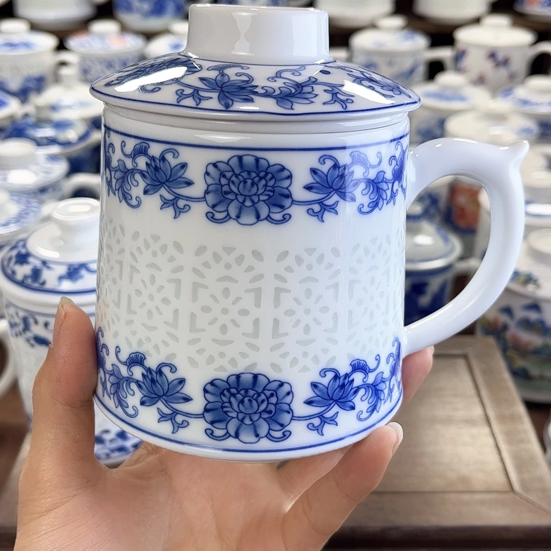 赵*人景德镇陶瓷带茶漏杯