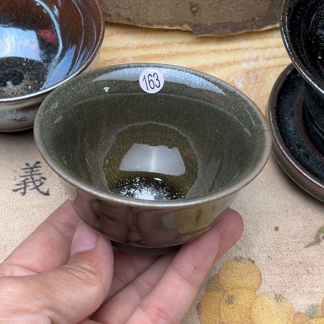 茶盏义兴龙窑坚持真柴烧
