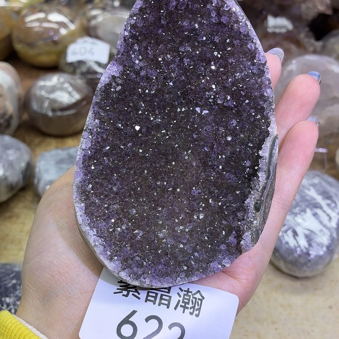 玛瑙/玉髓未镶嵌珠宝奇石