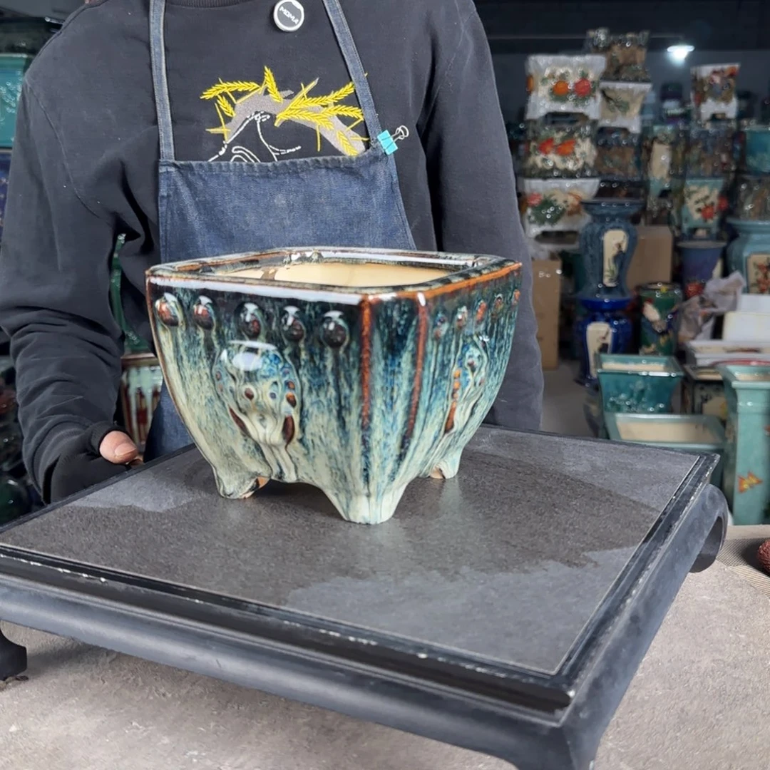 一风堂石湾花盆。