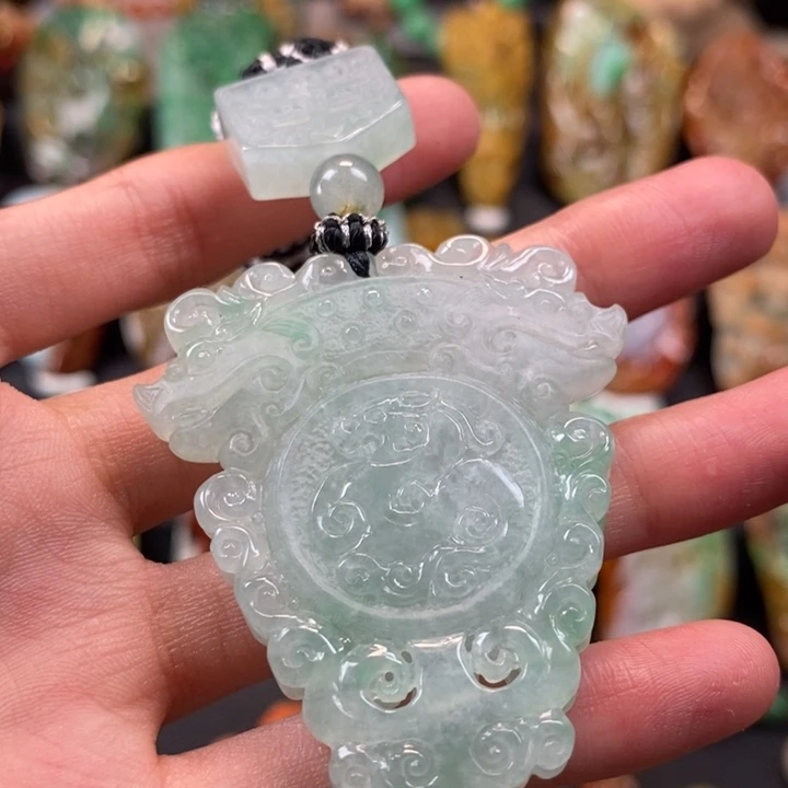 翡翠未镶嵌挂件缅甸天然翡翠A货