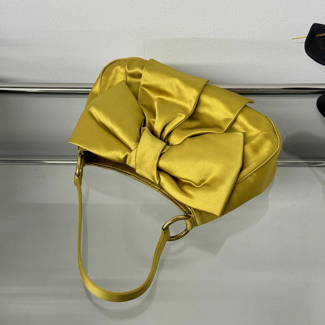 95新 YSL/圣罗兰 chillvTg /腋下包