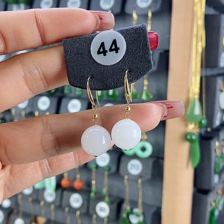 和田玉耳饰18K金镶嵌