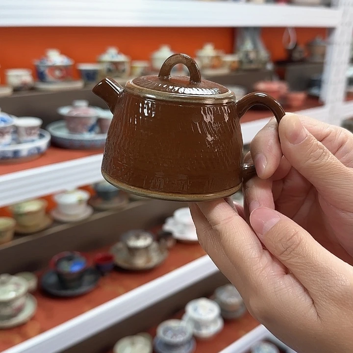 瓷片他也没有和别的女孩